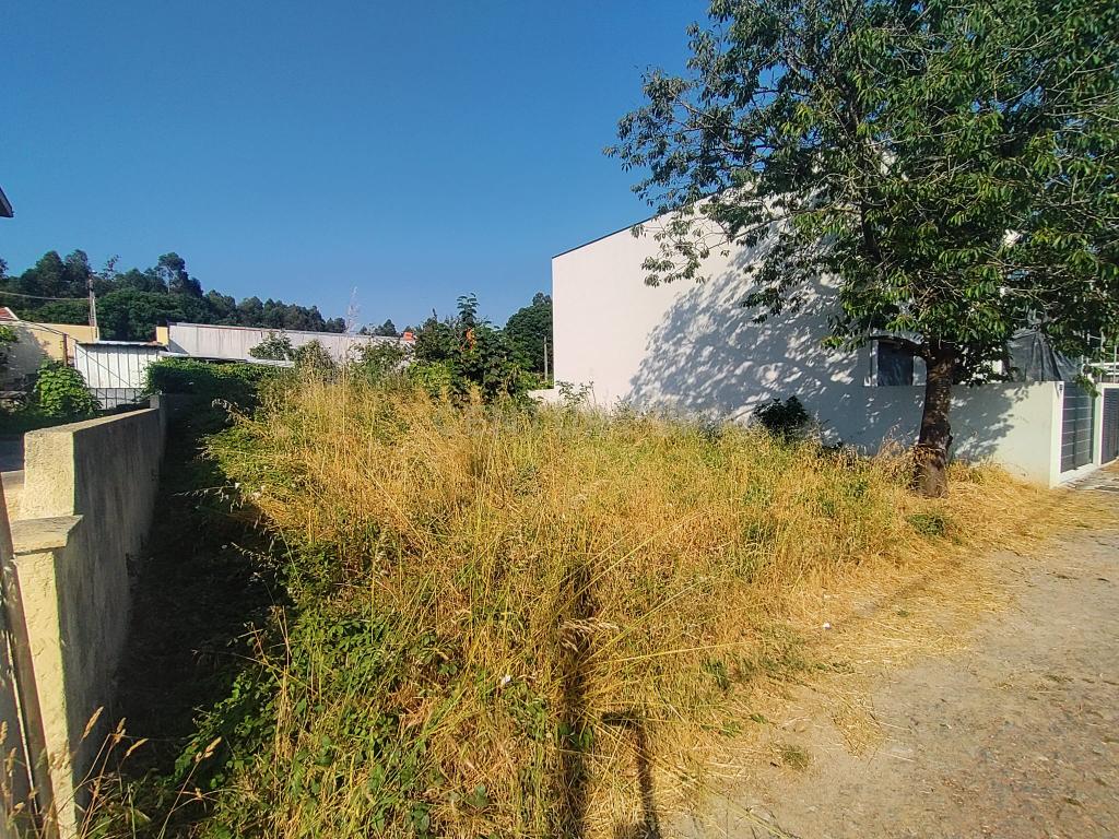 Lote de terreno para construção em zona tranquila e perto do mar em Lavra, Matosinhos - Image 5