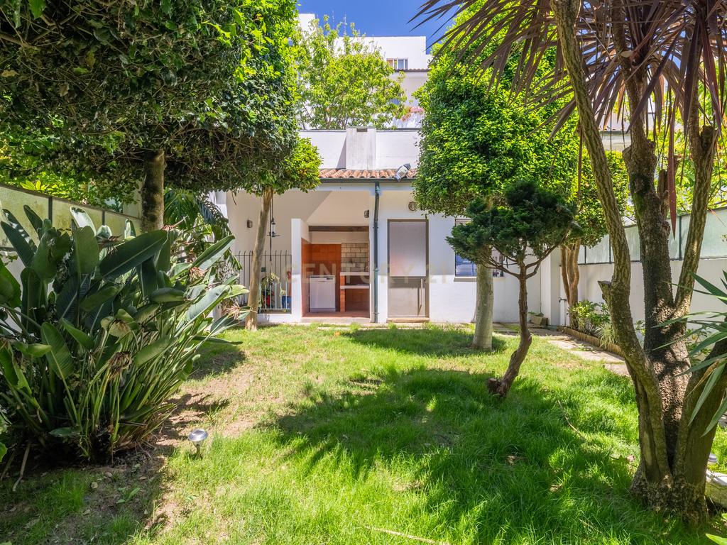 Moradia T4 com Jardim Privativo em Vila Nova de Gaia – Viva com Luz, Espaço e Centralidade - Image 46
