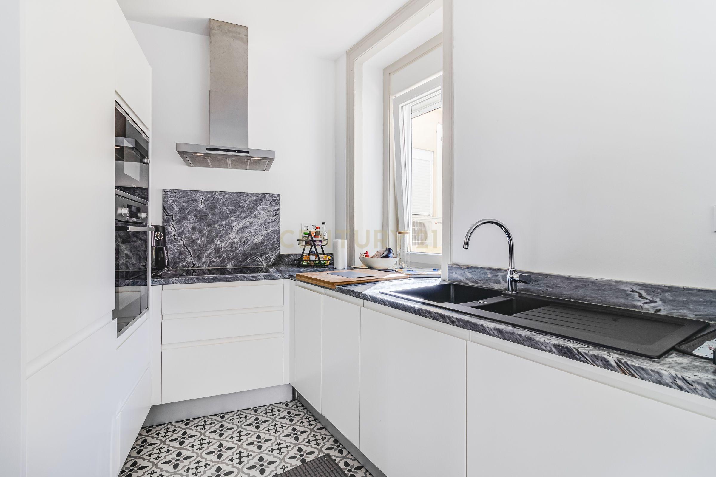 Apartamento T2 em São Vicente - Image 9