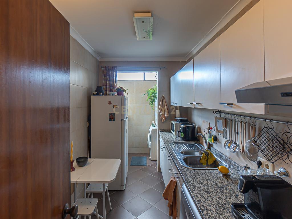 Apartamento T1  com garagem e varanda à Venda – Constituição | Porto Junto ao Vitalis Park (Centro de Treinos FCP)  - Image 21