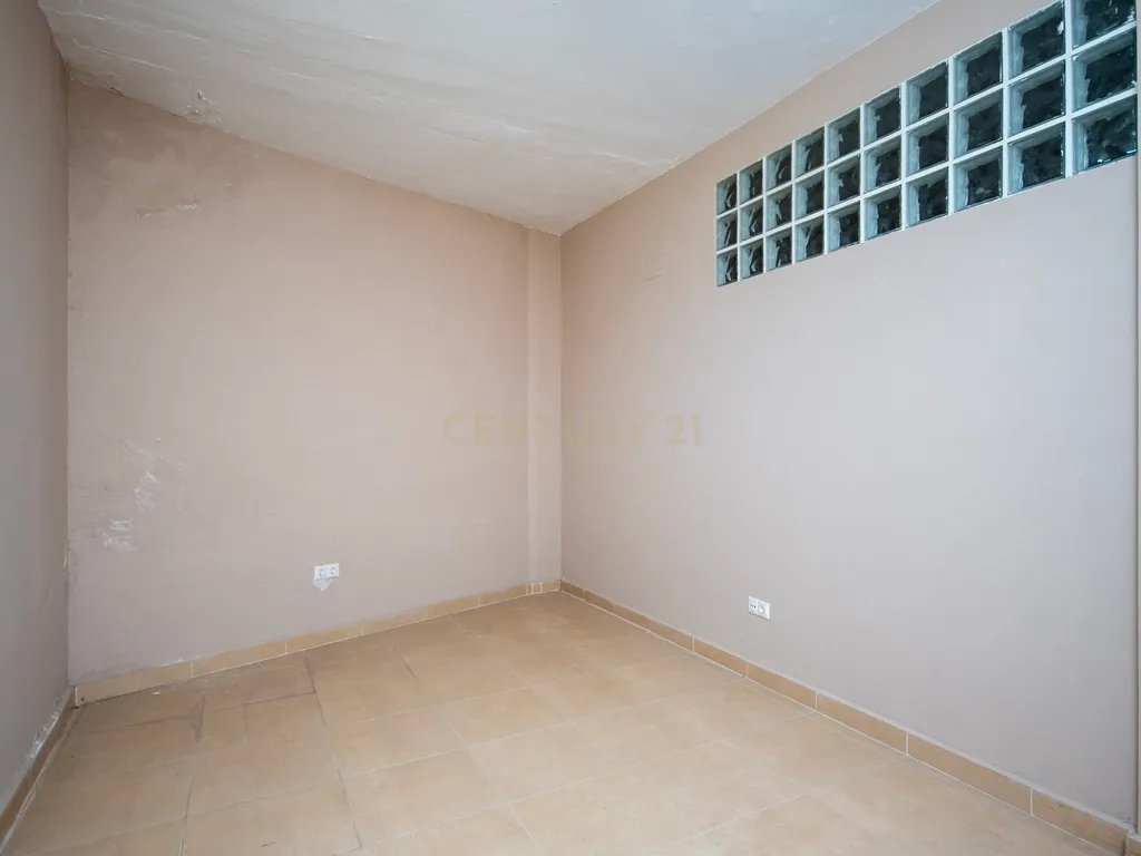 Moradia geminada de esquina em Alicante Golf, espaço, privacidade e qualidade de vida numa das zonas mais exclusivas de Alicante - Image 71