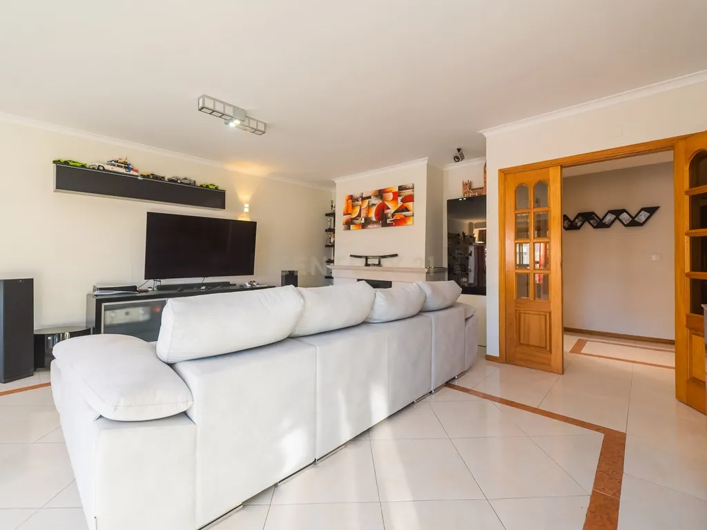 Apartamento T4 | Massamá - Image 15
