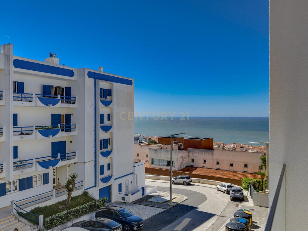 T3 com terraço e VISTA MAR em condomínio de luxo na Ericeira - Image 20