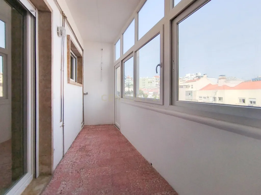 Apartamento T4 na Rua Passos Manuel, Arroios, Lisboa - Image 15