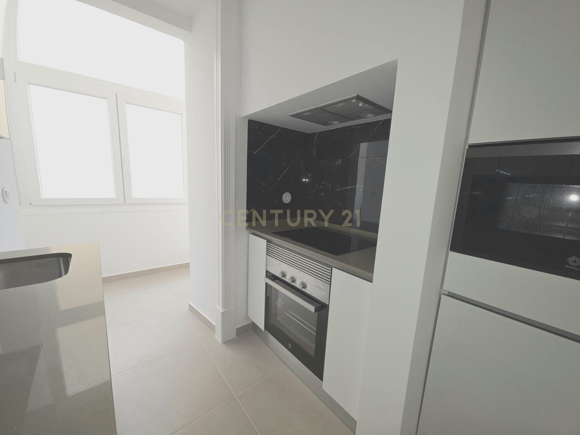 Fotografia 5 de Apartamento T3  Renovado na Penha de França, Lisboa