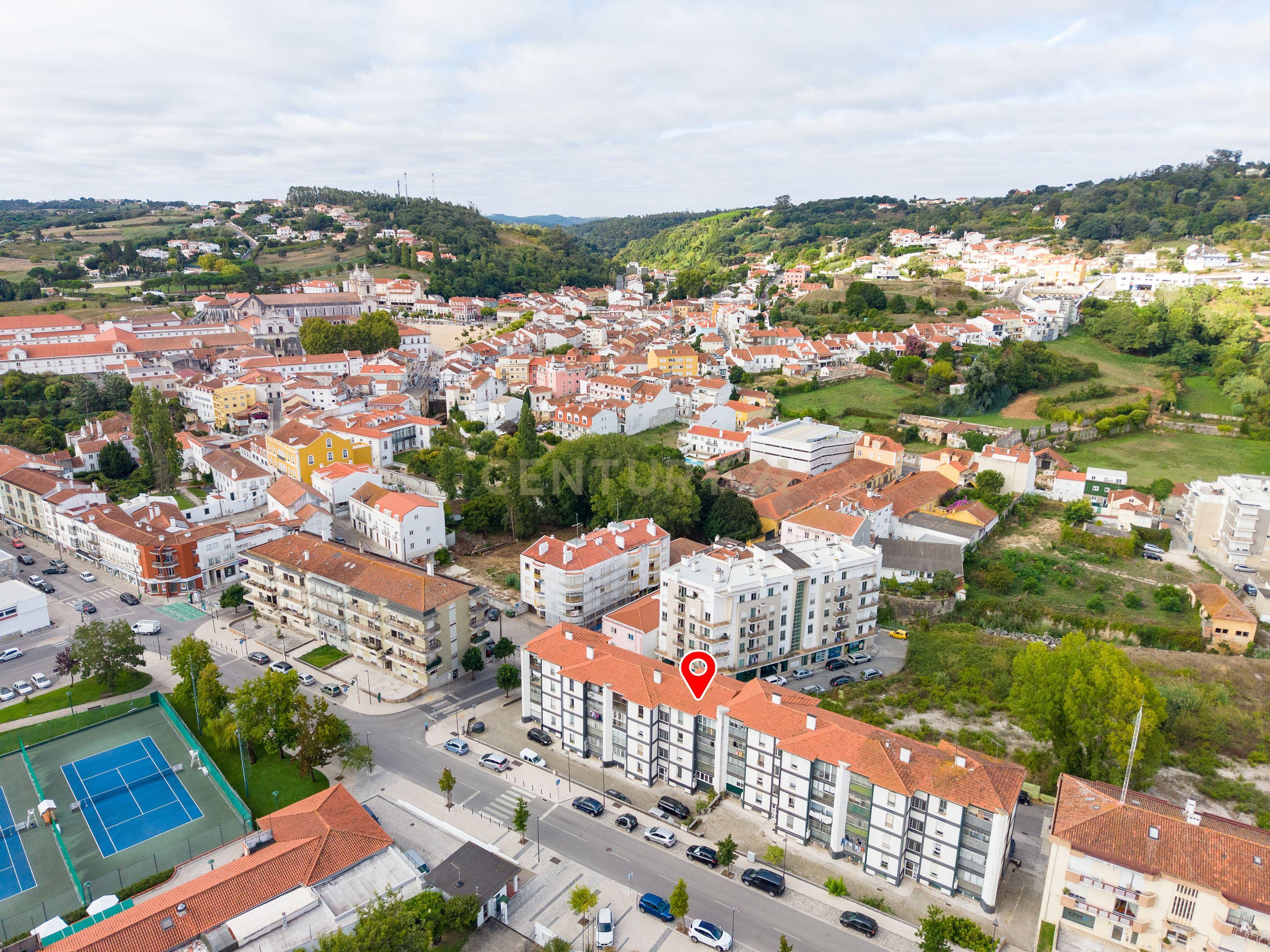 Apartamento T4 à venda em Alcobaça e Vestiaria, Alcobaça — foto 2