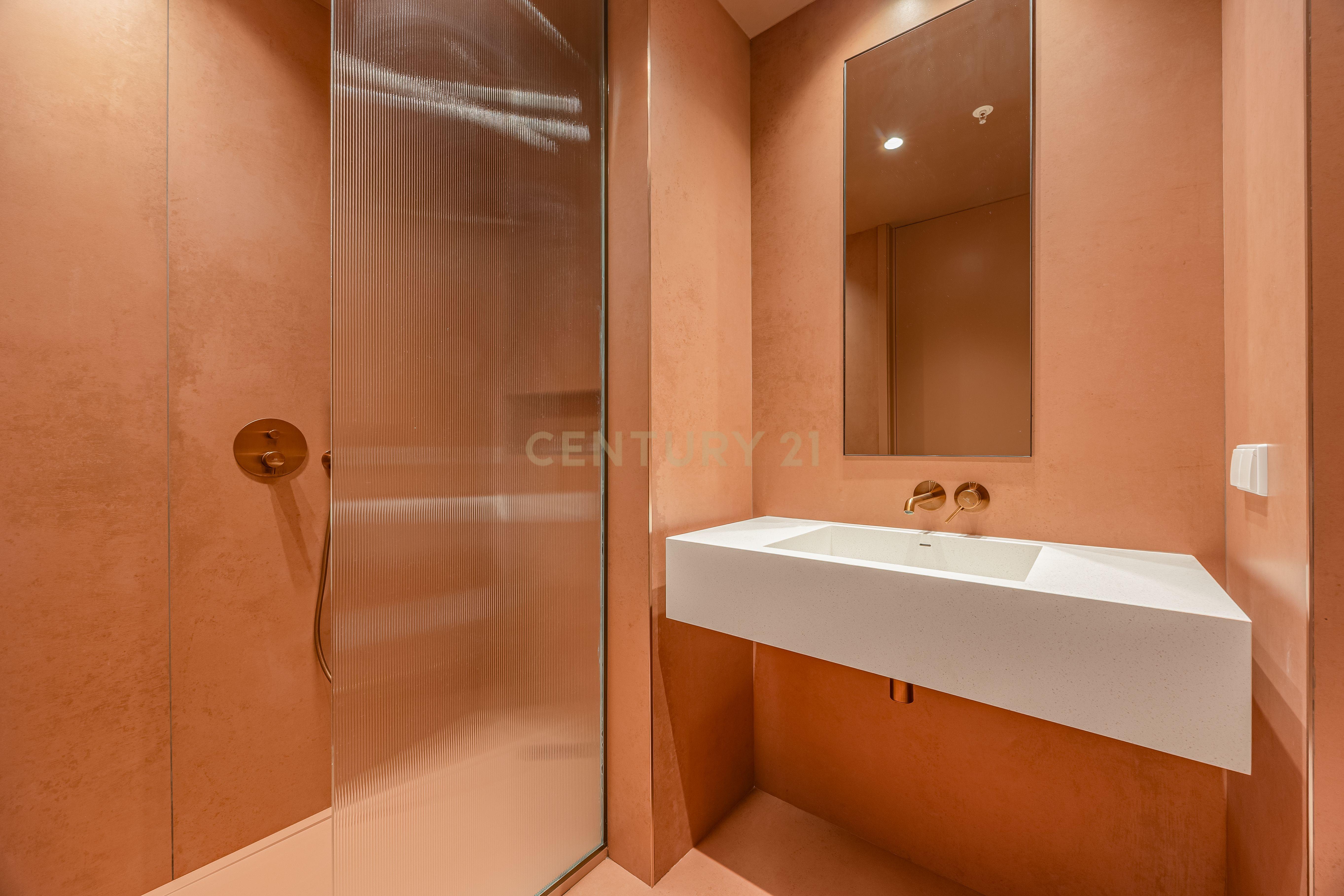 Fotografia 9 de Luxuoso apartamento T1+ em Lagos, Faro