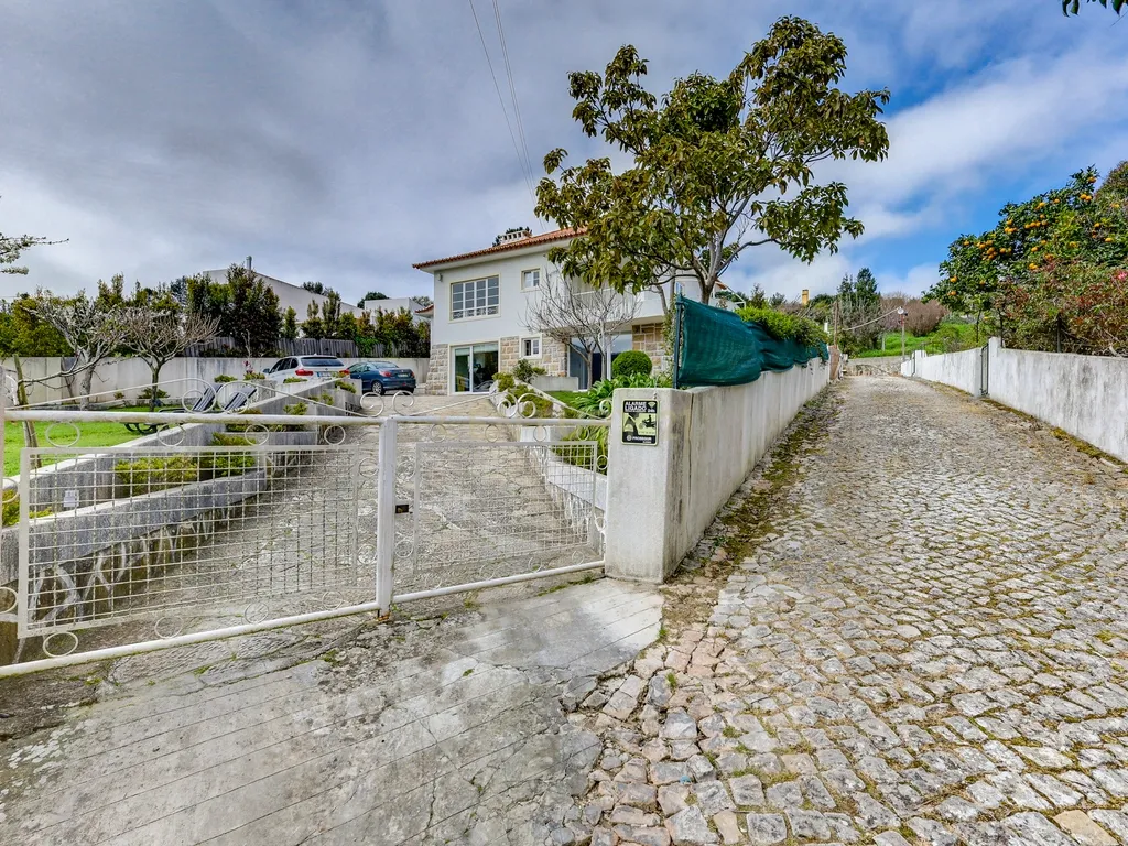 Encantadora Moradia com Vista Panorâmica em Sintra, Lisboa - Image 8