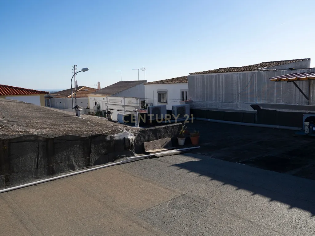 Oportunidade Única de Negócio em Santa Bárbara de Nexe – Faro - Image 11
