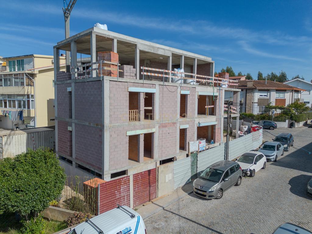 Apartamento T2 na Ponte da Pedra — Gueifães, Maia - Image 20