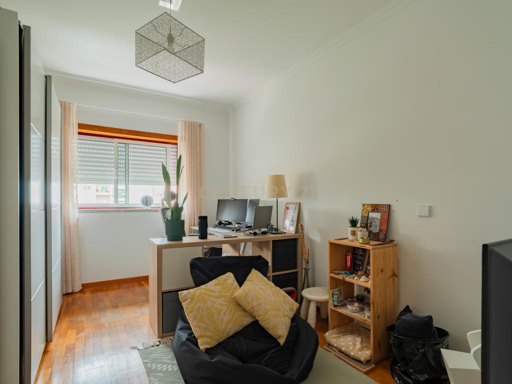 Espetacular Apartamento T3 em Leiria com Vista Panorâmica - Image 8