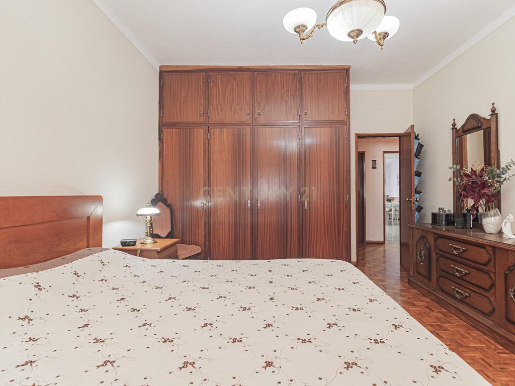 Moradia T4 em Afonseiro - Montijo - Image 35