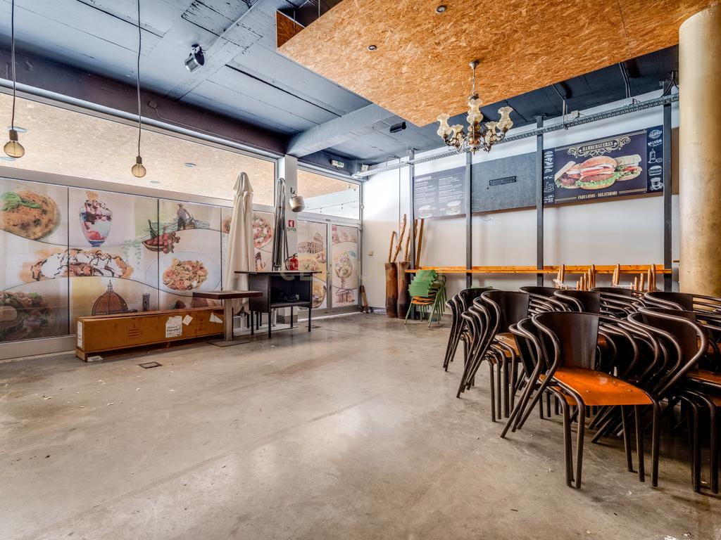 Espaço Comercial na Marina de Albufeira. Restaurante, Bar, Snack-bar, serviços. - Image 12