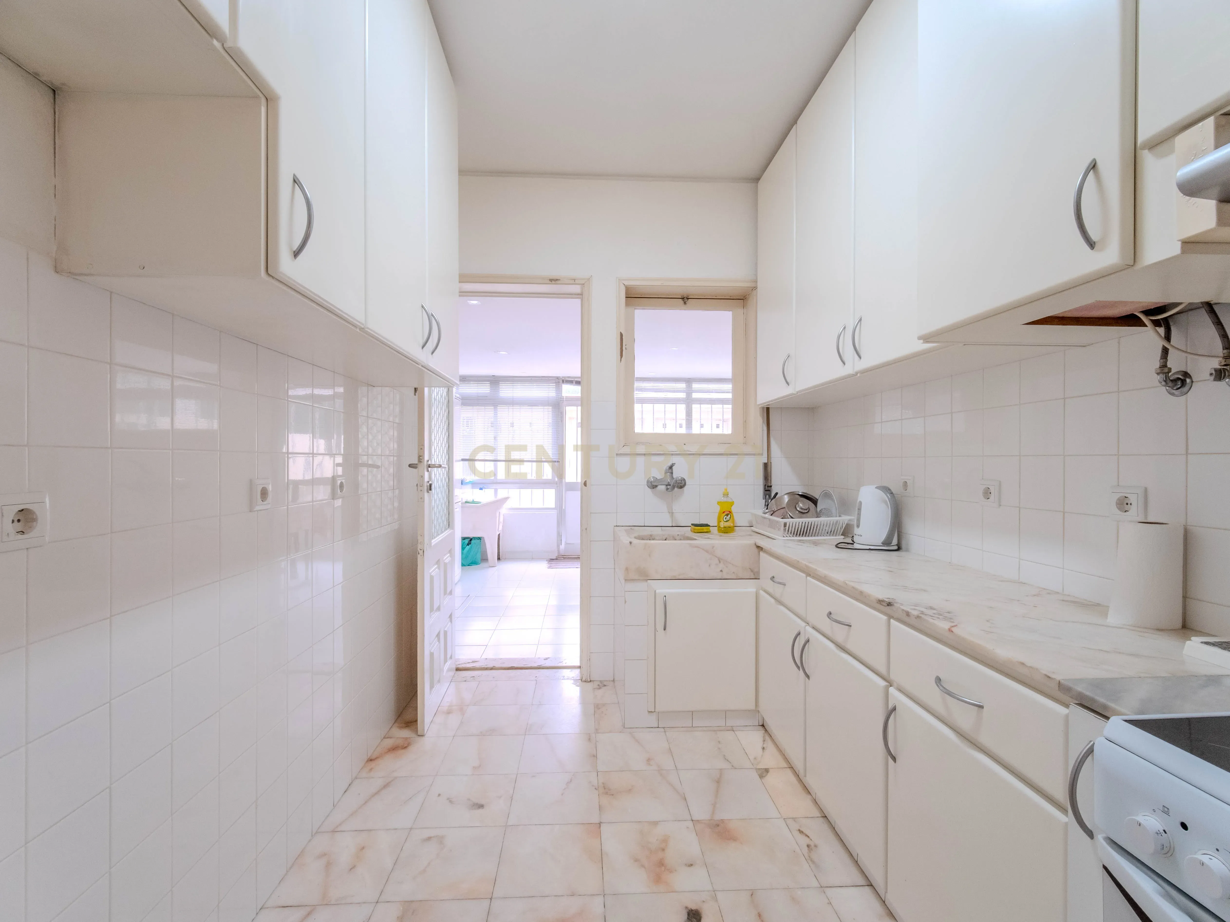 Fotografia 7 de Apartamento T3 convertido em T5 em Águas Santas, Maia