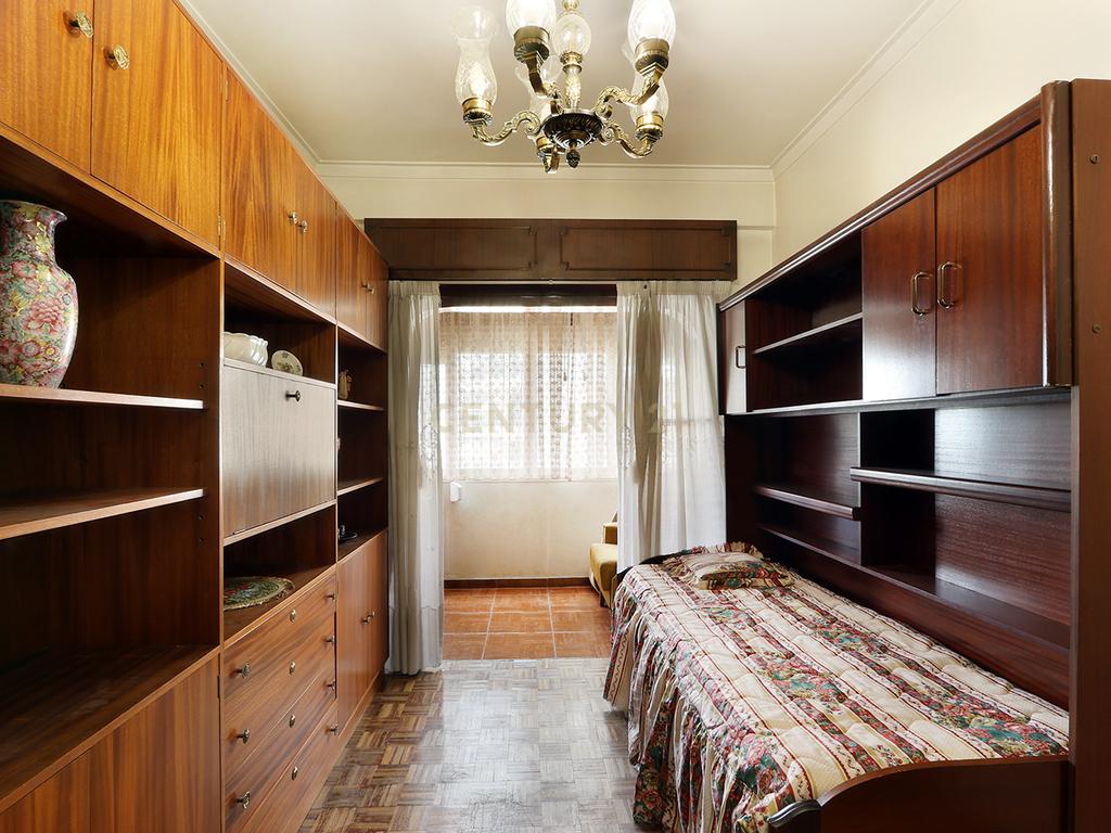 Apartamento T3 em Odivelas com elevador, a 100 mts do Metro. - Image 17
