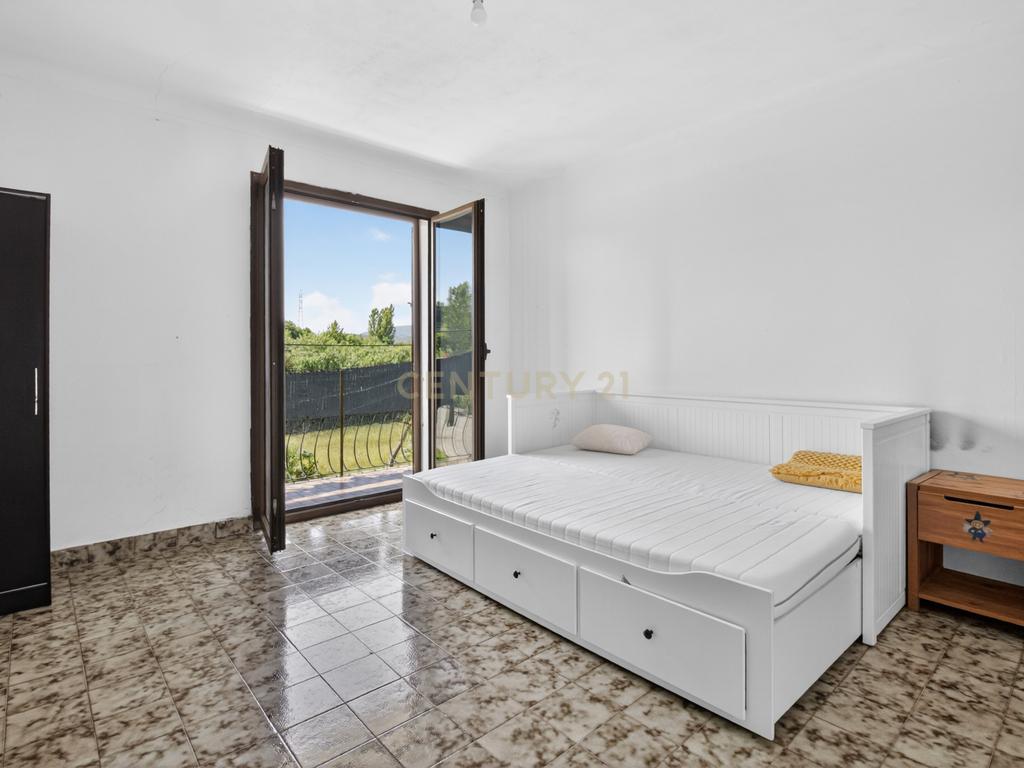 Moradia multi-familiar isolada em Bragança - Image 27