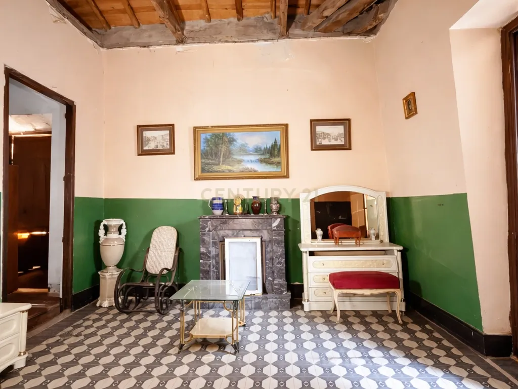 Uma joia histórica única na Extremadura: Casa-palácio de 1890 - Image 23