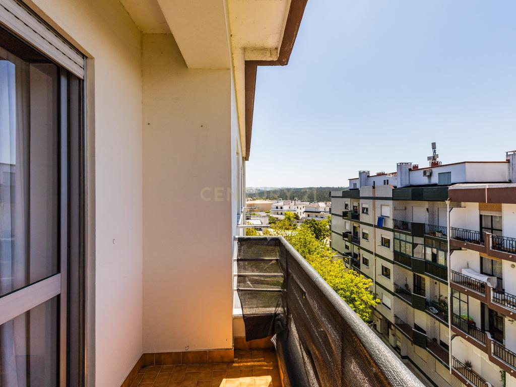 T3 Renovado em Cruz d'Areia | 117m² - Image 14