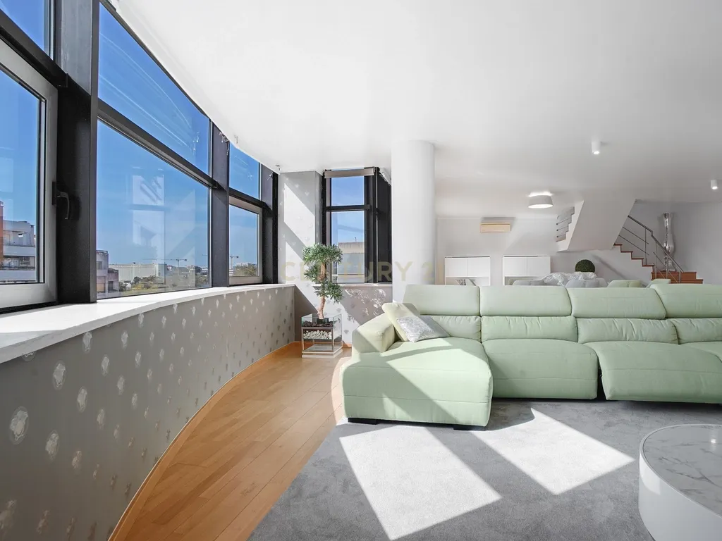 Apartamento T5 Duplex de Luxo para Arrendamento – Avenida do Brasil, Lisboa - Image 22