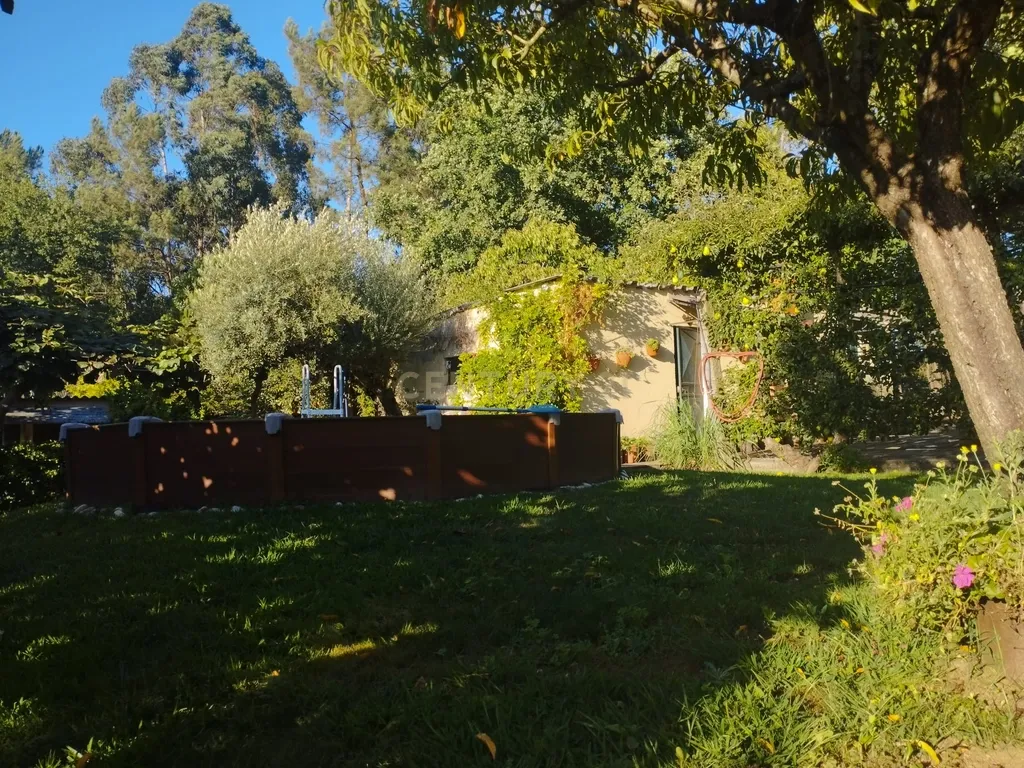 Grande moradia térrea, em Santo Tirso com área de lazer, anexo, jardim e terreno agrícola, Porto - Image 26