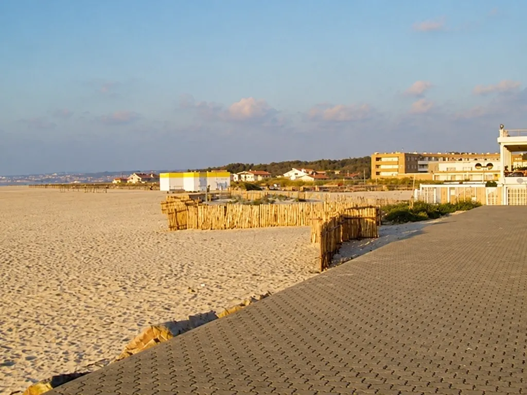 Terreno para construção próximo da praia de Esmoriz - Image 12