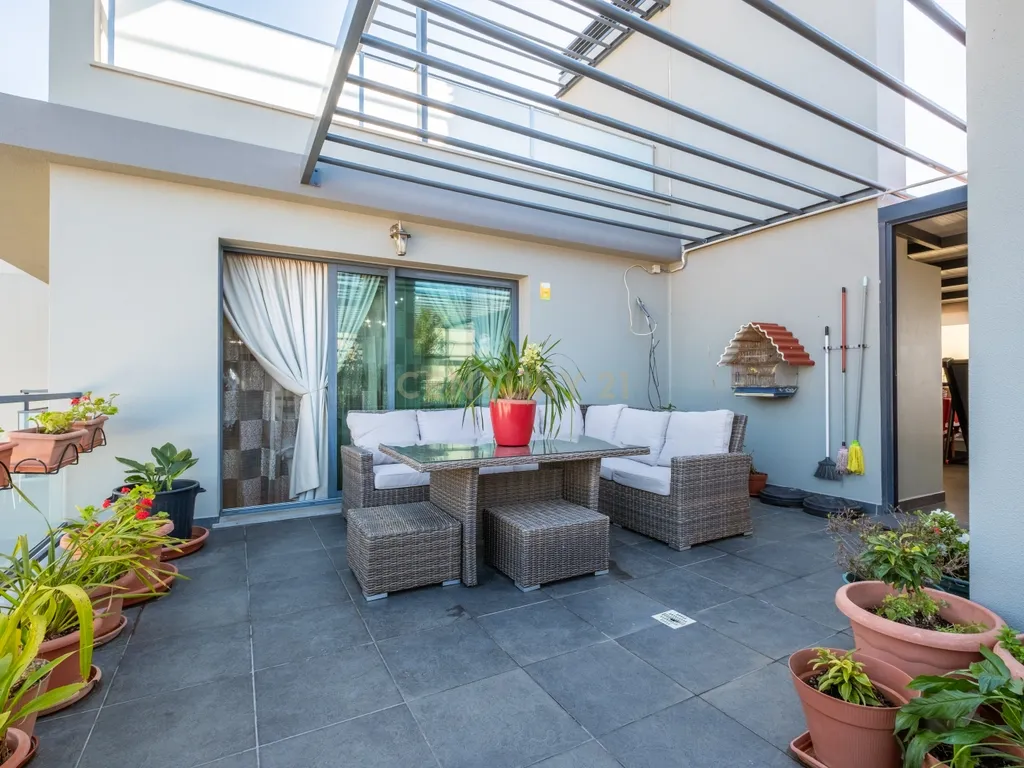Penthouse com Vista Mar em Funchal, Madeira - Image 33