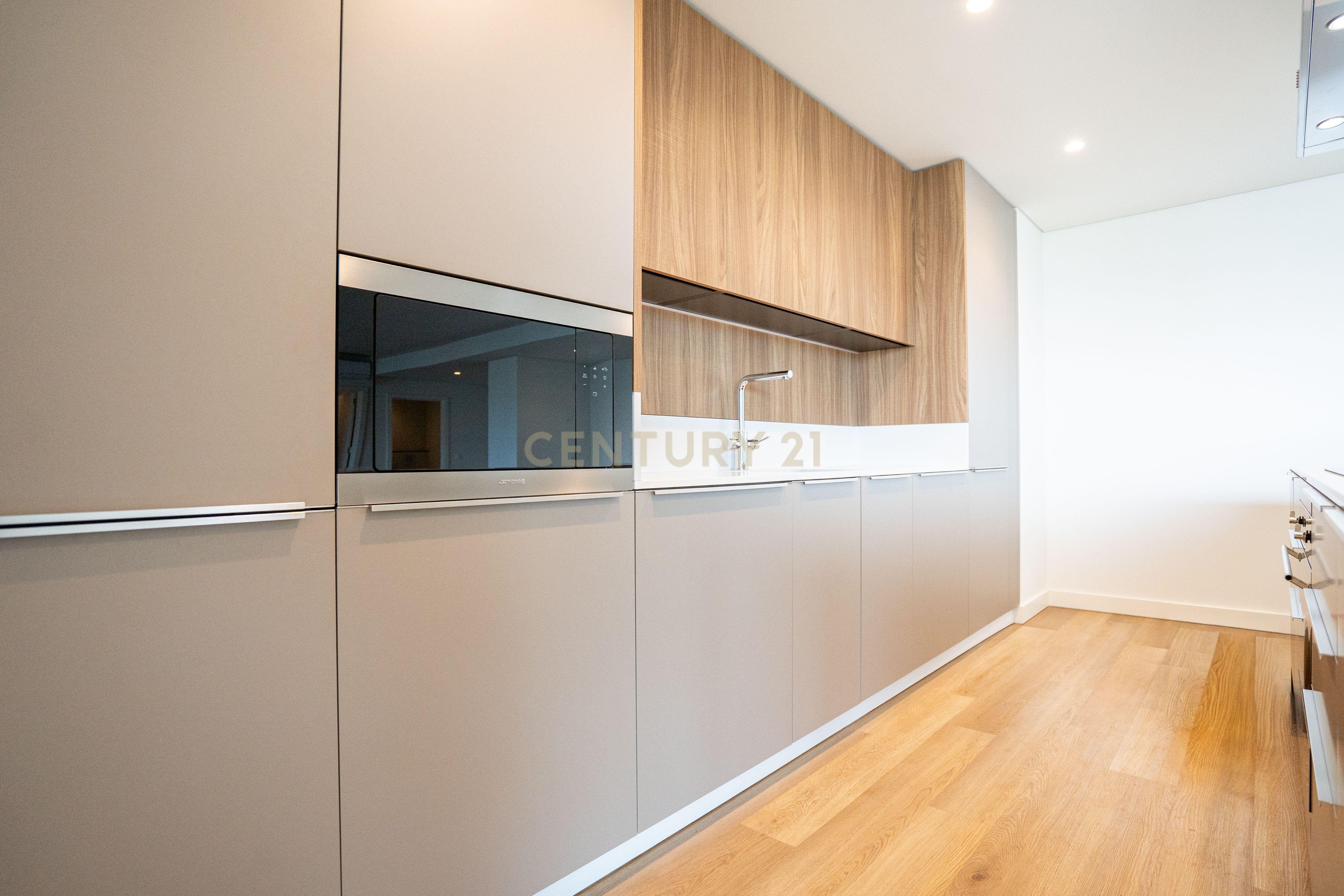 Fotografia 9 de Exclusivo T3 no Terraces Mirear com Varanda, Piscina, Ginásio e Sauna – Miraflores