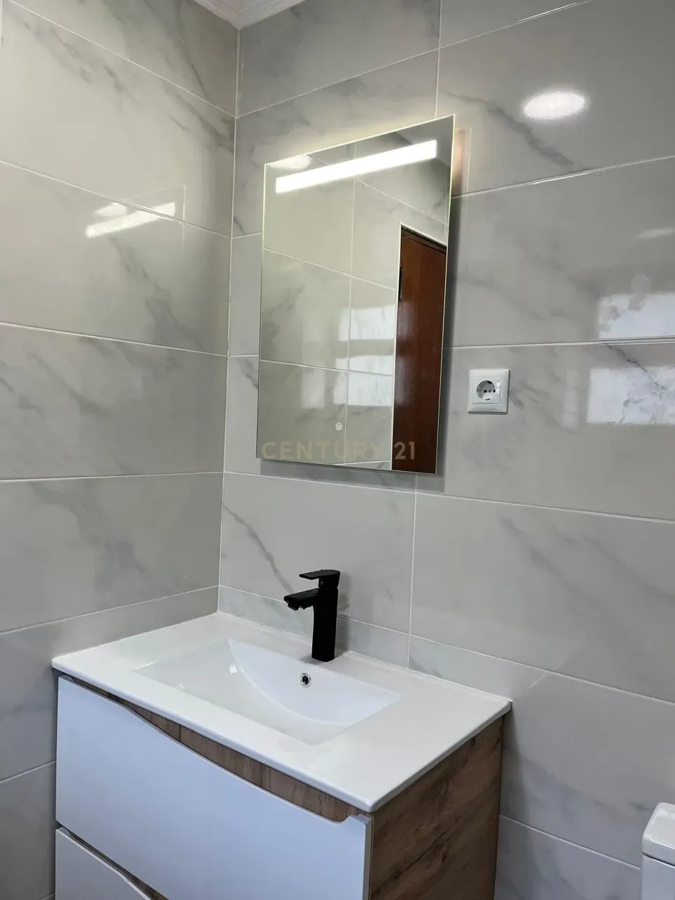 Apartamento T3 Mobilado à Venda – São Vicente, Braga - Image 11