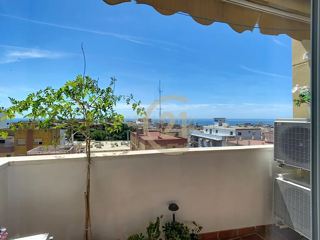 Ático Dúplex con vistas panorámicas al mar en centro de Arroyo de la Miel, Benalmádena - Image 26