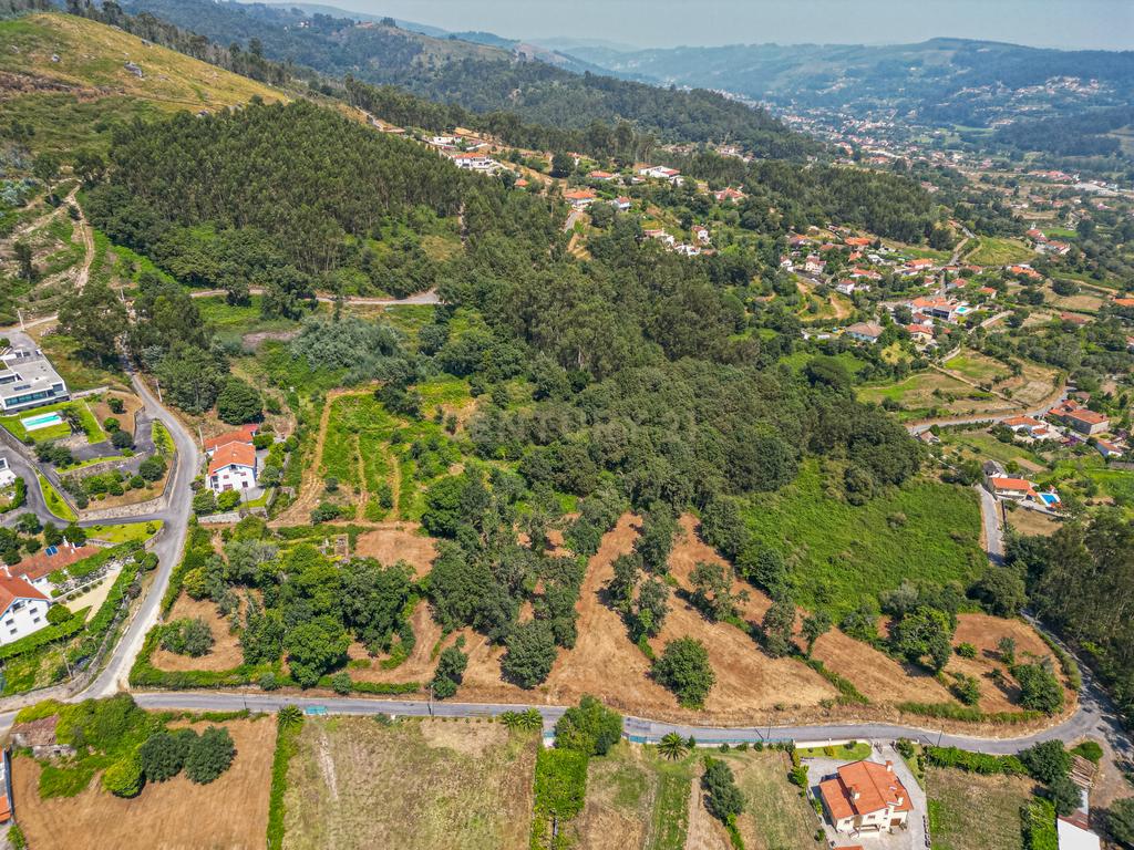  Quinta  para reconstrução , em  Anais, em Ponte de Lima – a vila mais antiga de Portugal. - Image 4