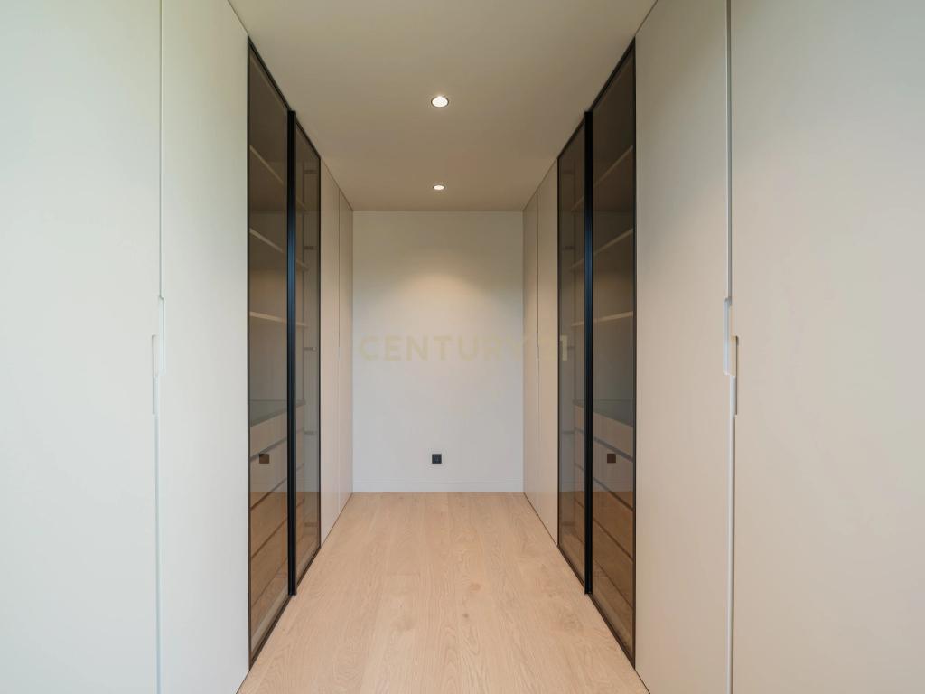 Moradia T5+1 em Cascais - Image 18