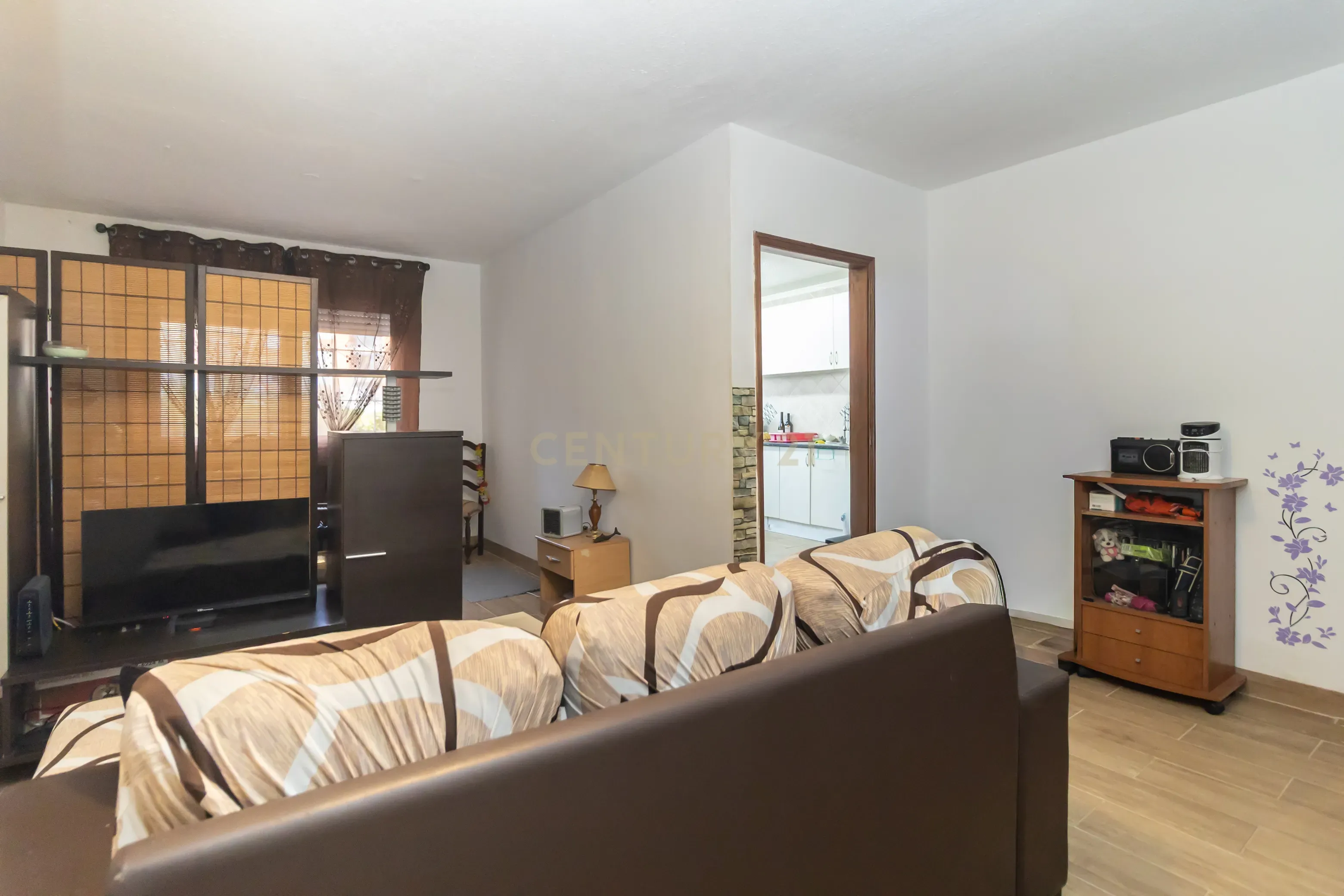 Fotografia 9 de Apartamento T1 em Santo António da Charneca, Barreiro