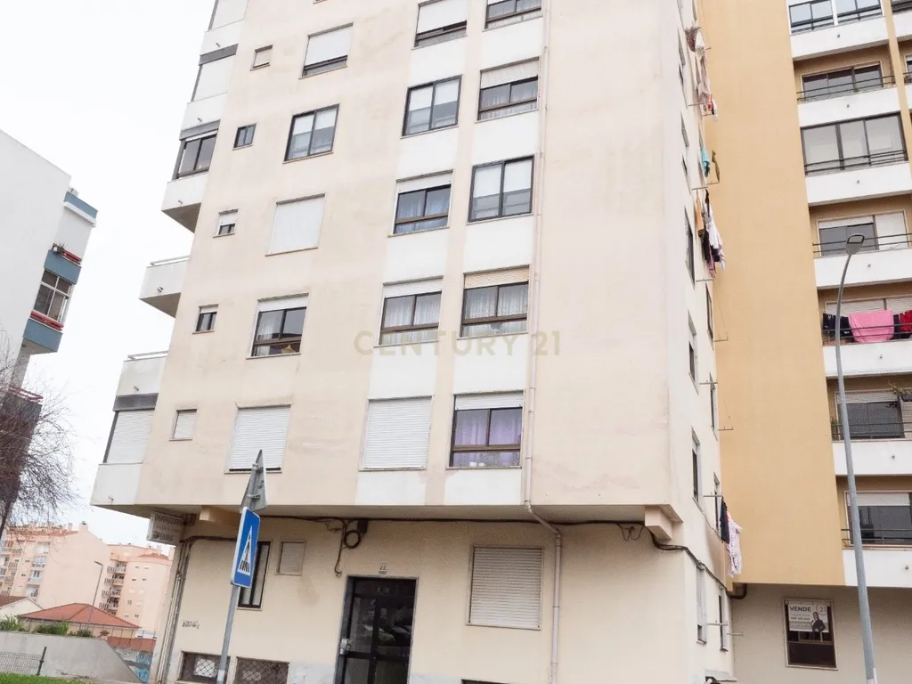 Venda de Apartamento T1 - Cacém - Image 11