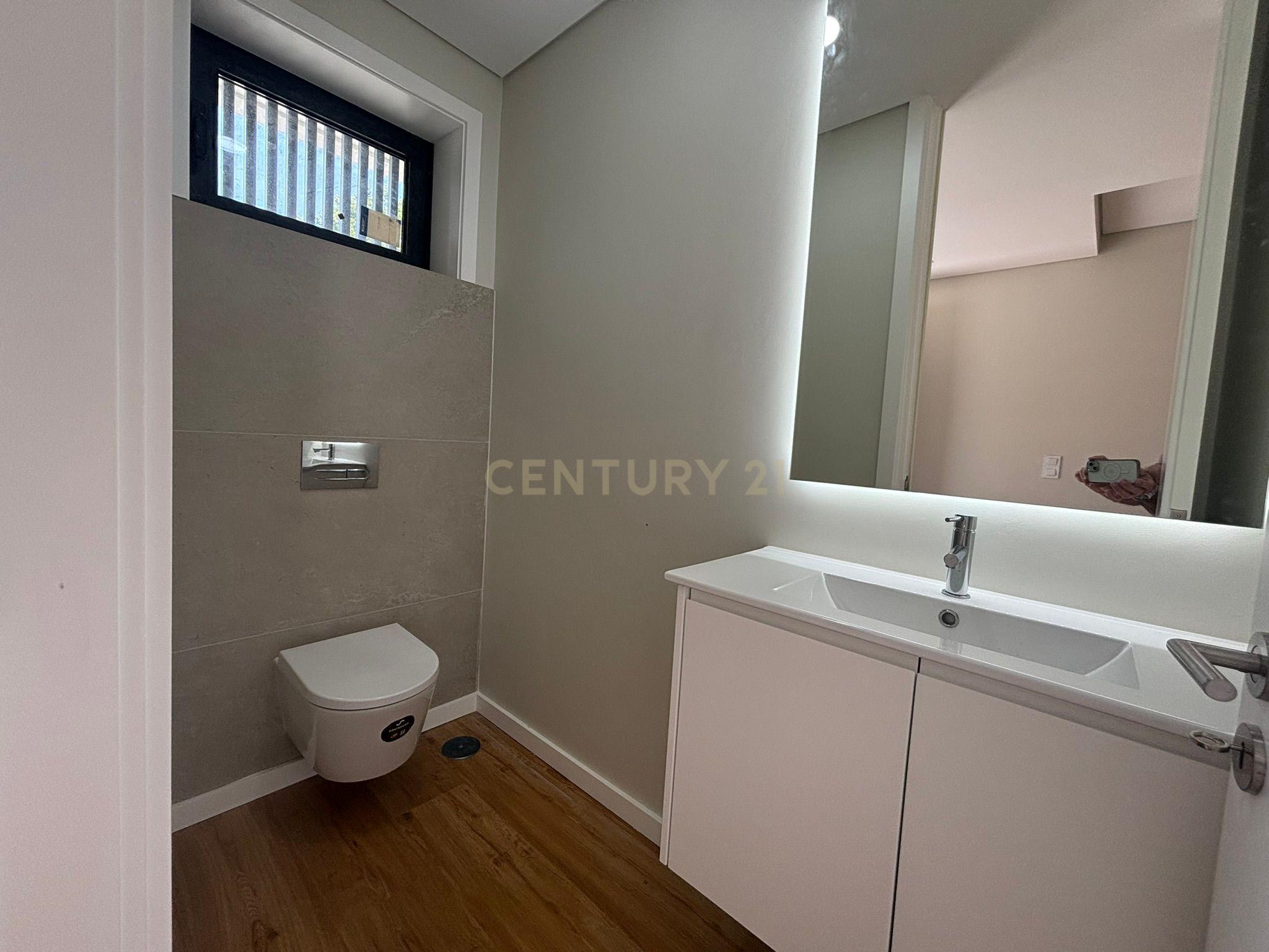 Fotografia 6 de Casa de Luxo em Perafita, com elevador - Nova e Aconchegante