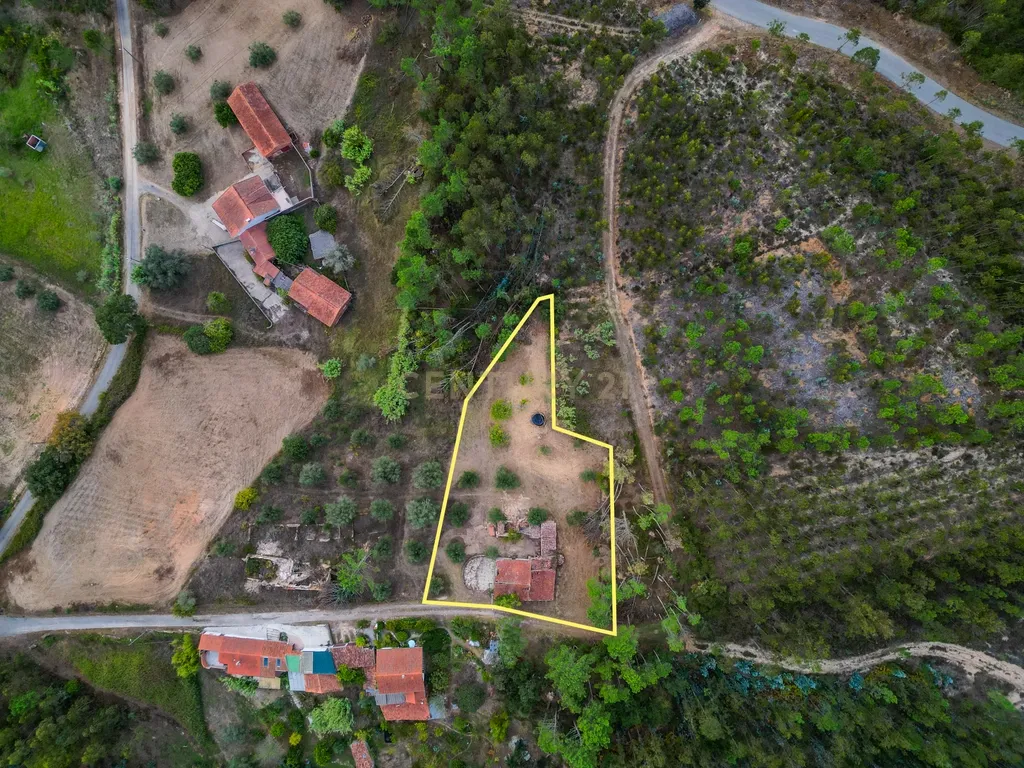 Moradia para Recuperar com Terreno em Vale do Servo, Soure - Image 14