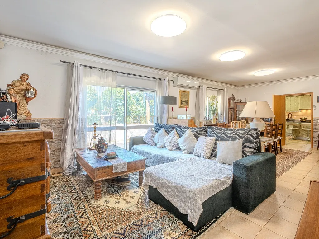 Moradia T6 | Vista Panorâmica | Piscina | Jardim | São Brás de Alportel - Image 14