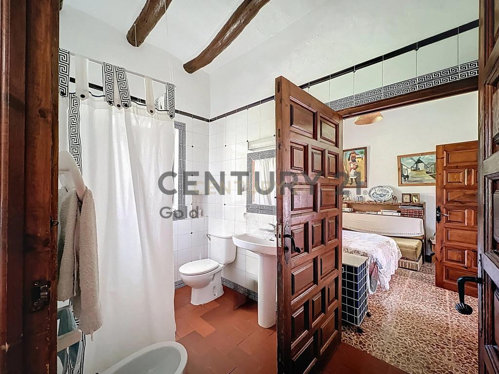 🏡 Encanto andaluz no coração da região: Casa histórica em Humilladero (Málaga) - Image 17