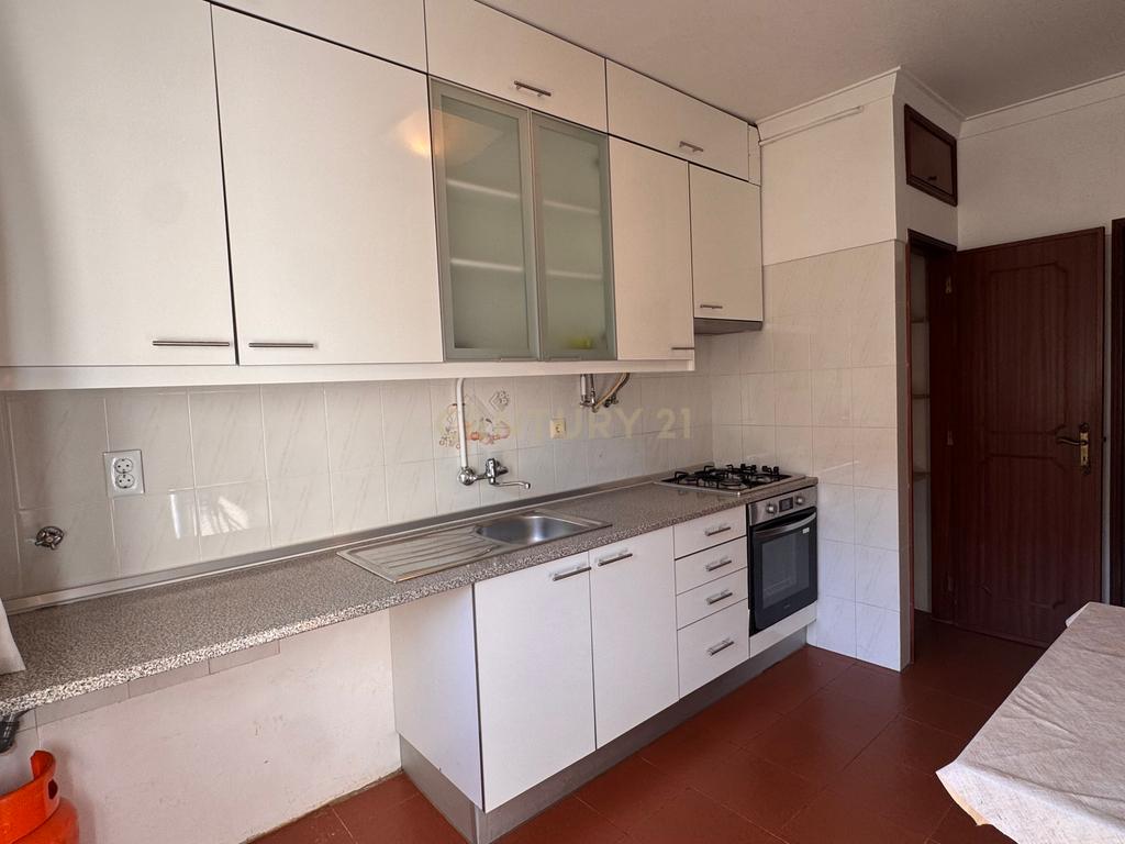 Apartamento T2 à venda na Agualva-Cacém - Image 13