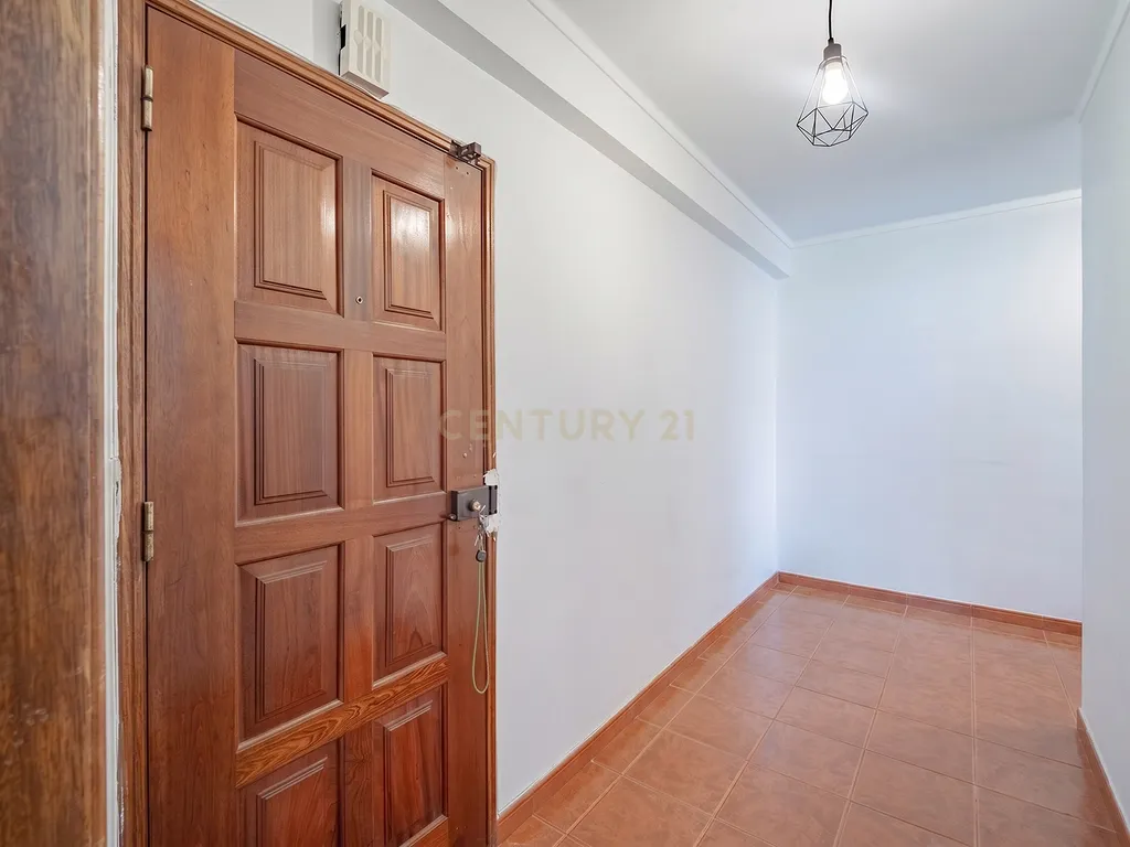Apartamento T2 em Santarém - Oportunidade Única! - Image 8