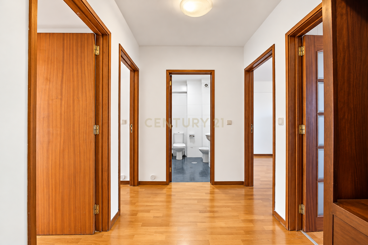 Apartamento T2 à venda em Cedofeita, Santo Ildefonso, Sé, Miragaia, São Nicolau e Vitória, Porto — foto 2