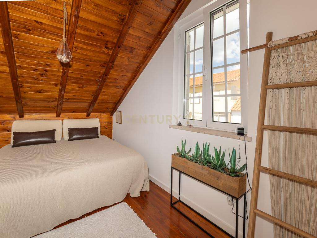 Moradia T2, com anexo (T1), na Costa da Caparica, totalmente remodelada! - Image 2