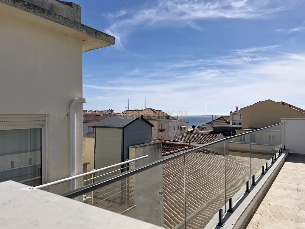 Apartamento T2 Novo - Arrendamento no Centro da Nazaré - Image 32