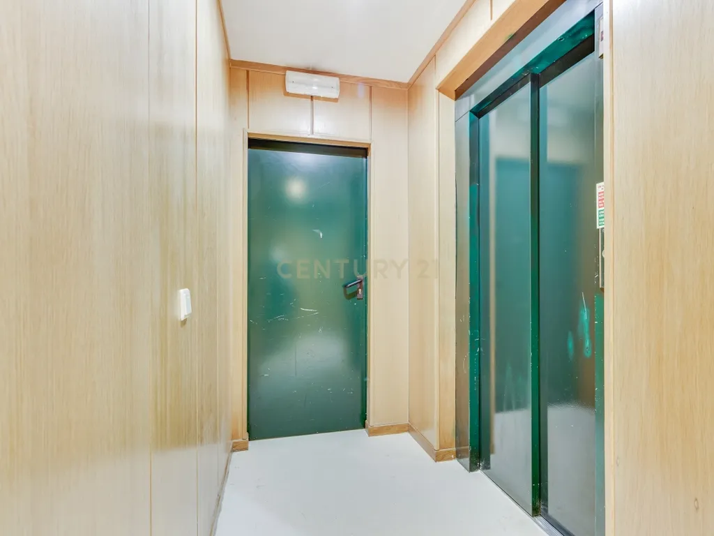 Apartamento T3 em condomínio fechado com piscina na Beloura - Image 27