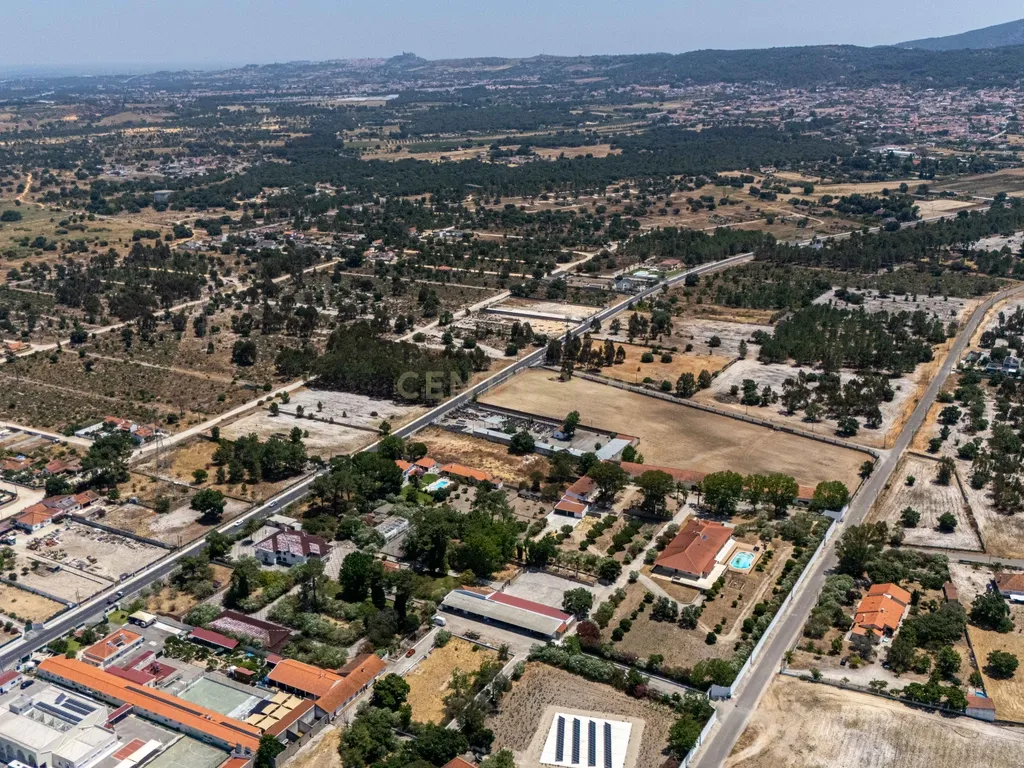Moradia Exclusiva para Investimento em Quinta do Anjo, Palmela - Image 111