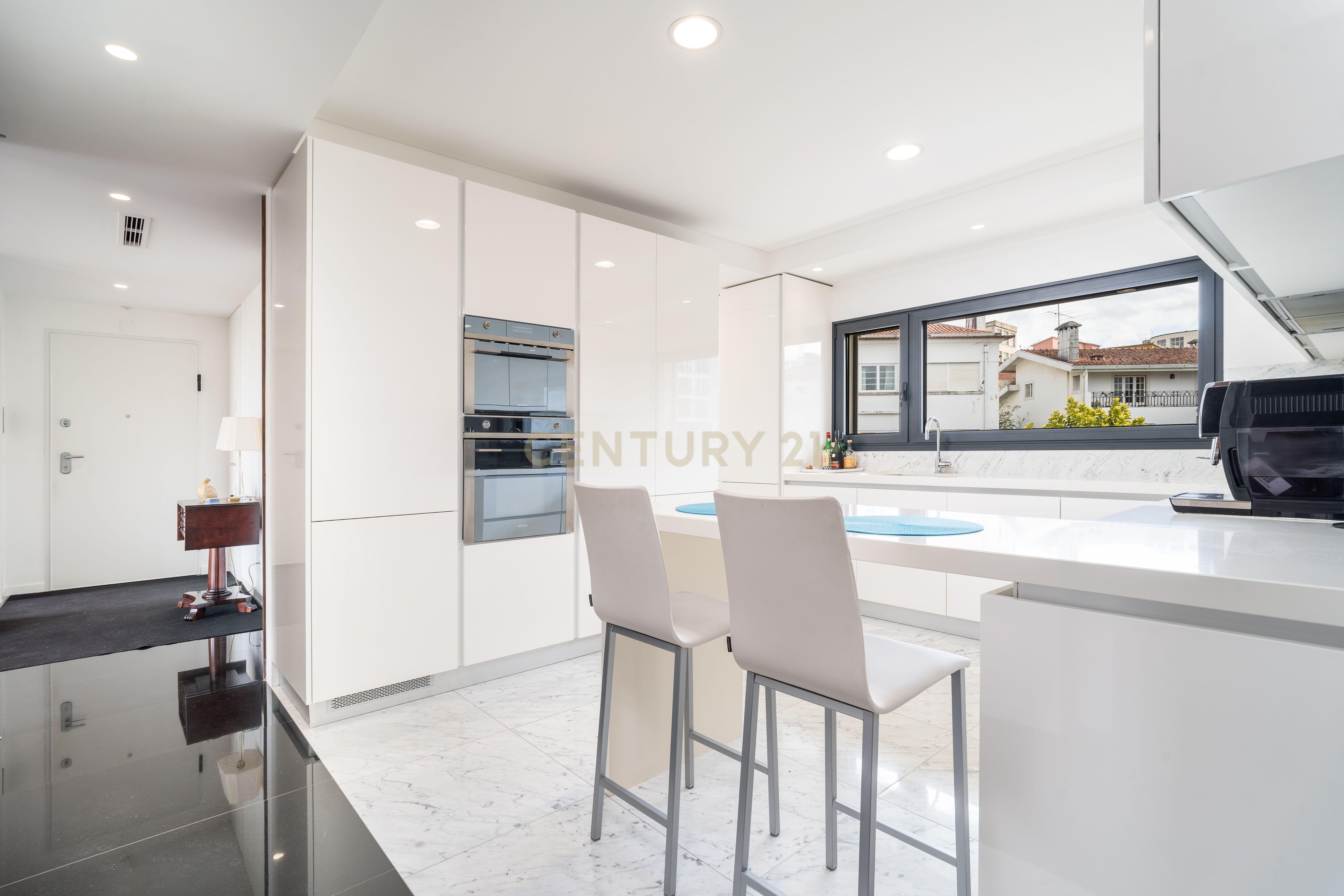 Requintada Penthouse T6 em Celas - Coimbra - Image 6