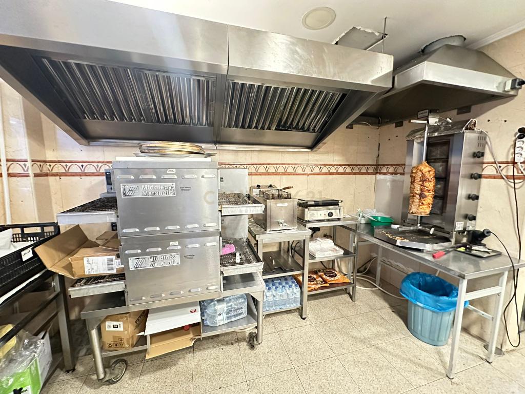 Restaurante para Trespasse em Odivelas - Localização privilegiada, apenas a 5 minutos do Metro - Image 9