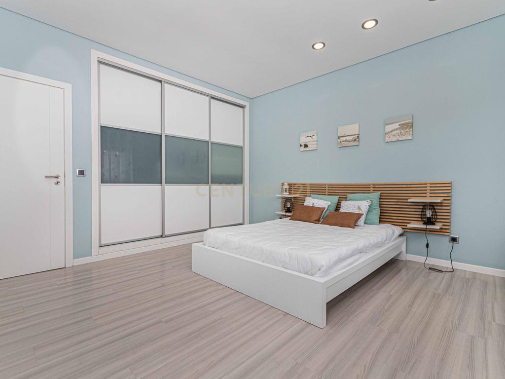 Moradia Térrea T4 no Montijo — Isolada, Moderna e com Piscina - Image 23