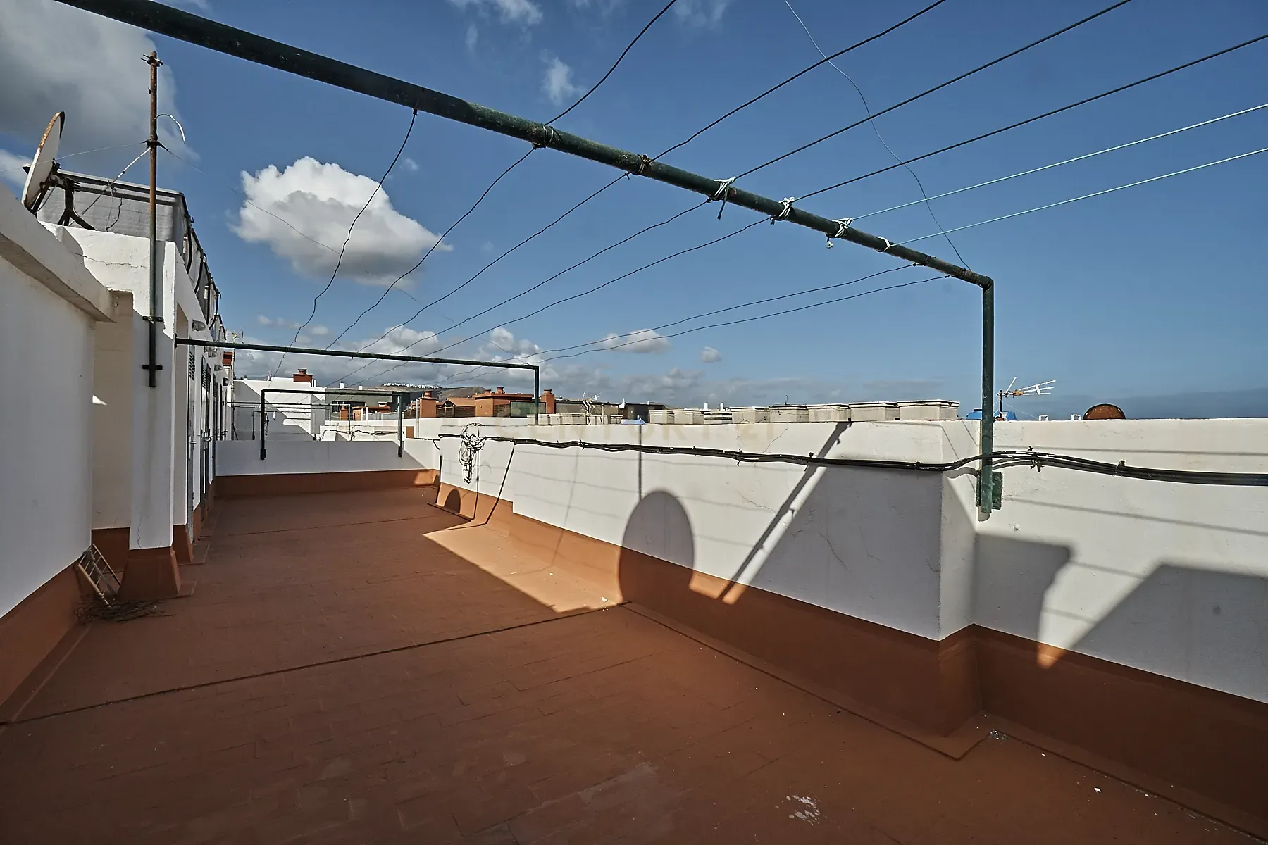 - Image 17