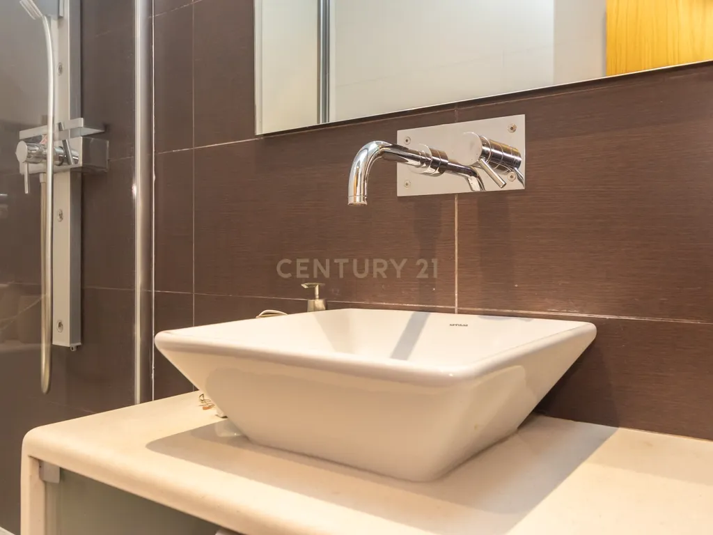T3 com 125 m² | Quinta de São Macário | Suíte, Varanda e Arrecadação - Image 24