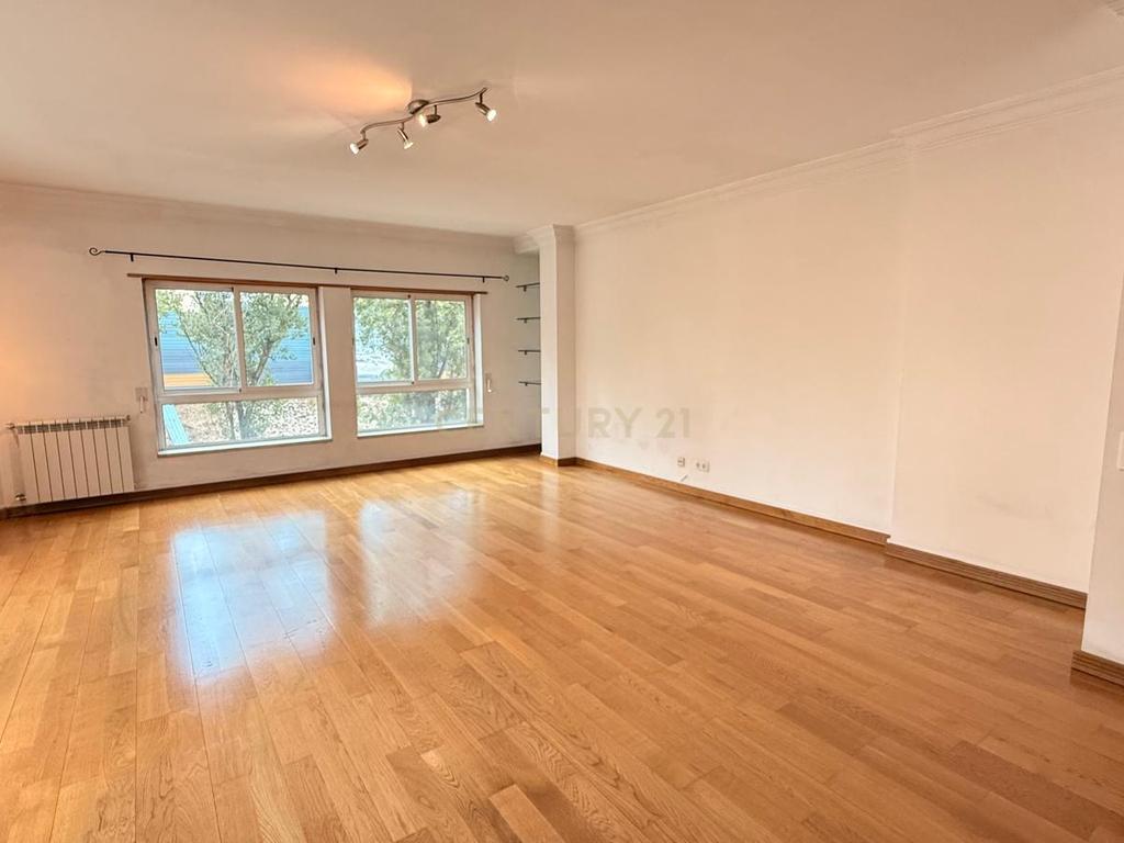 T1 espaçoso, na zona mais nobre de Telheiras, em Lisboa - Image 12
